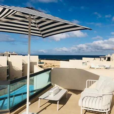 Luxury El Apartment
