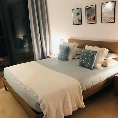 Luxury El *
